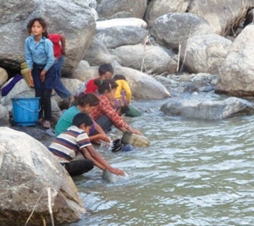 बझाङको सदरमुकाम चैनपुरमा खानेपानीको हाहाकार